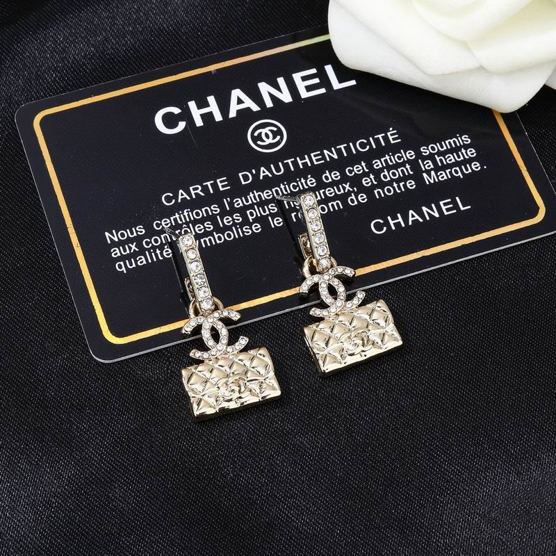 Chanel Earring 03yxs369